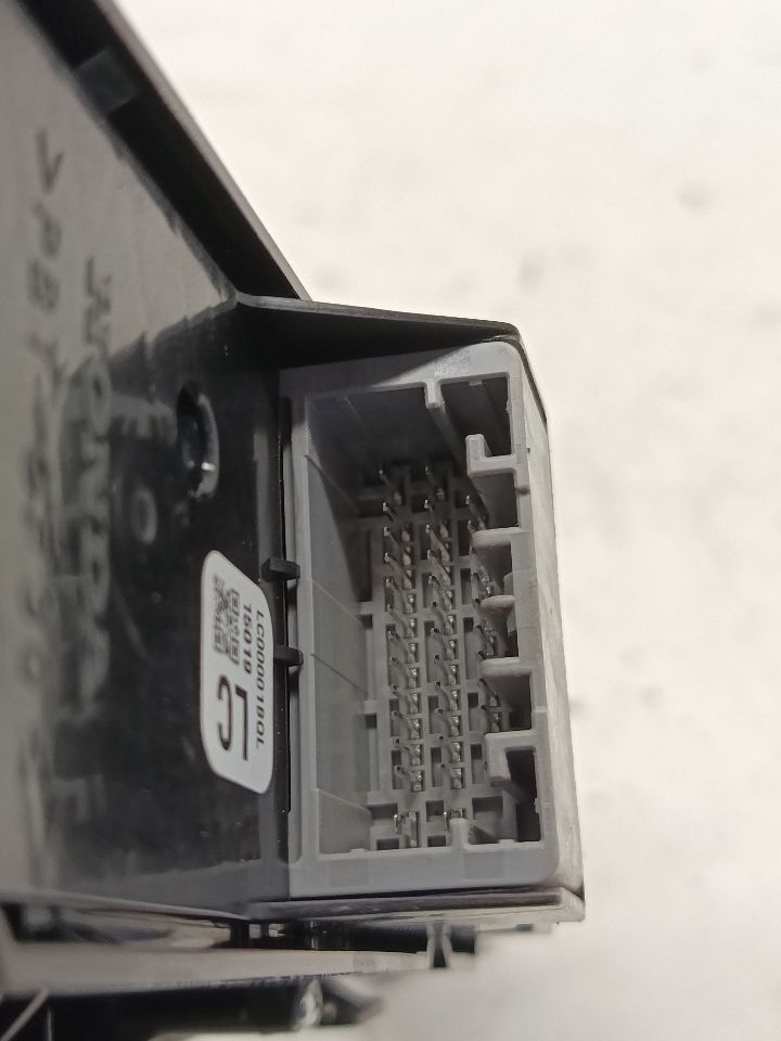 Part image 7