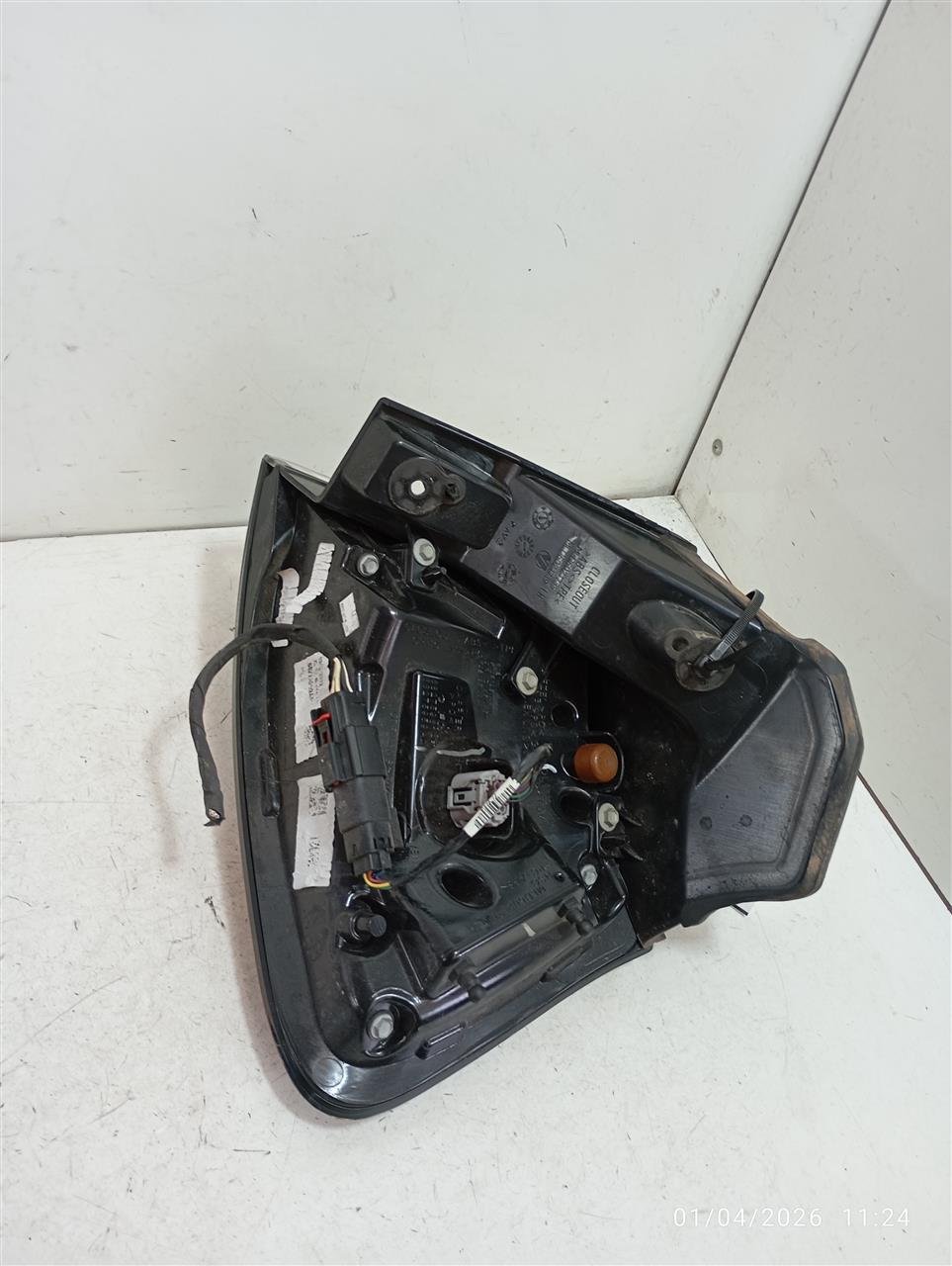 Part image 1