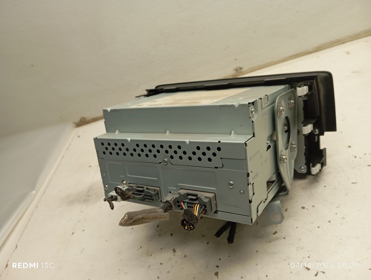Part image 3