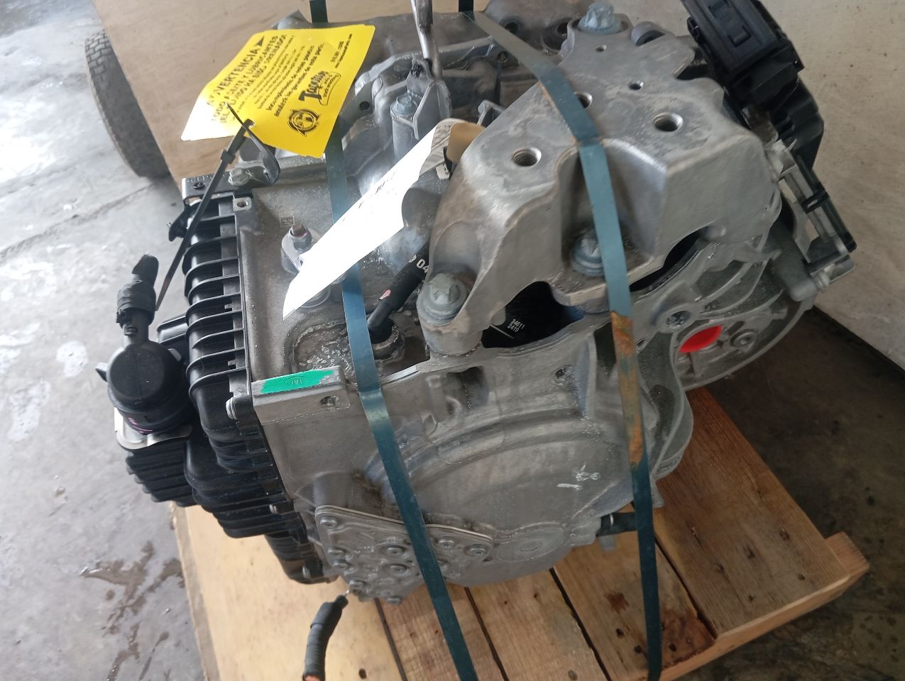 Part image 4