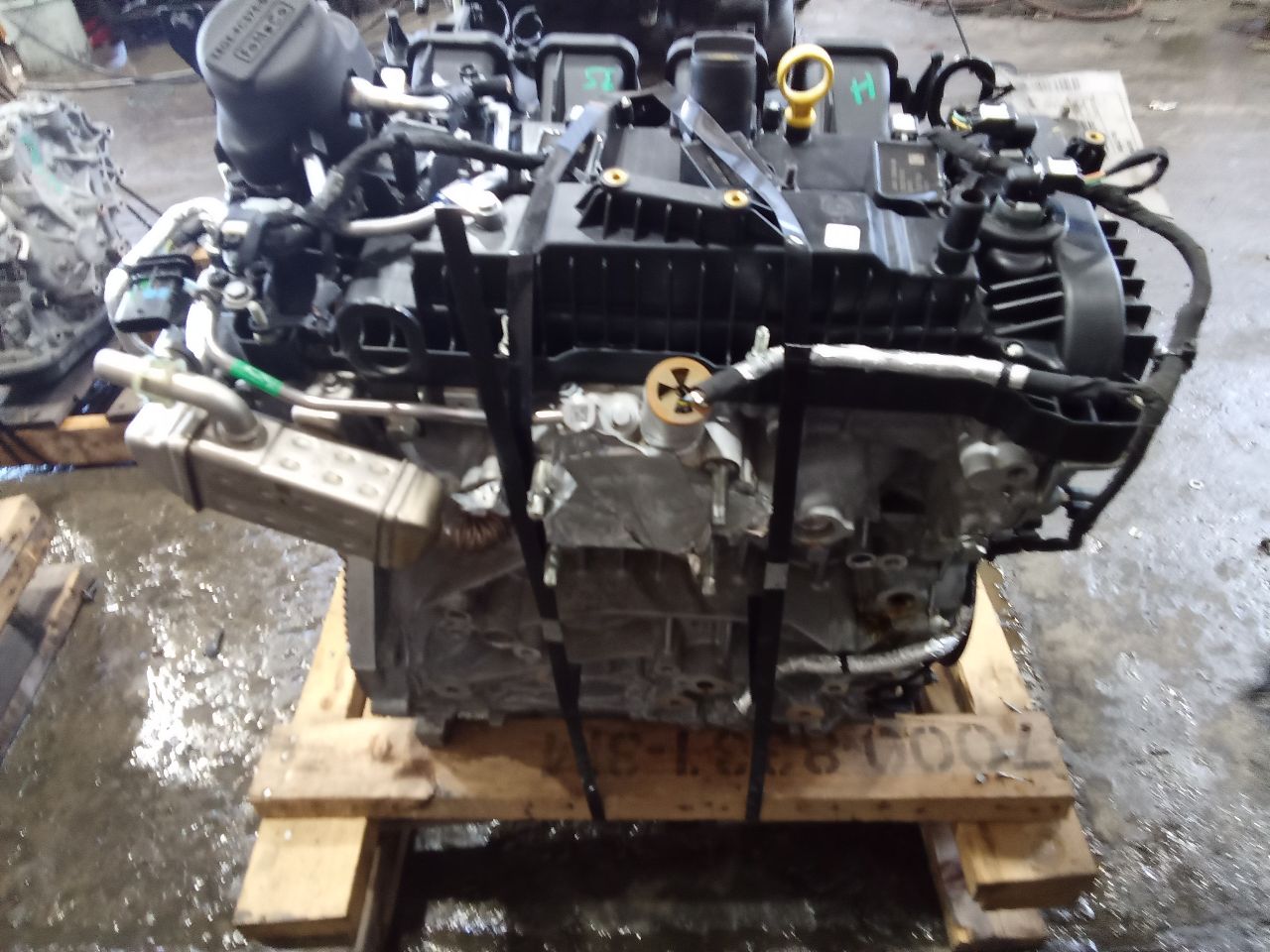 Part image 4