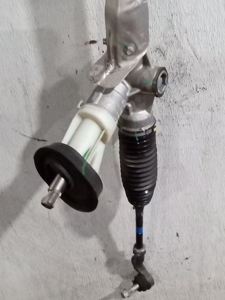 Part image 8