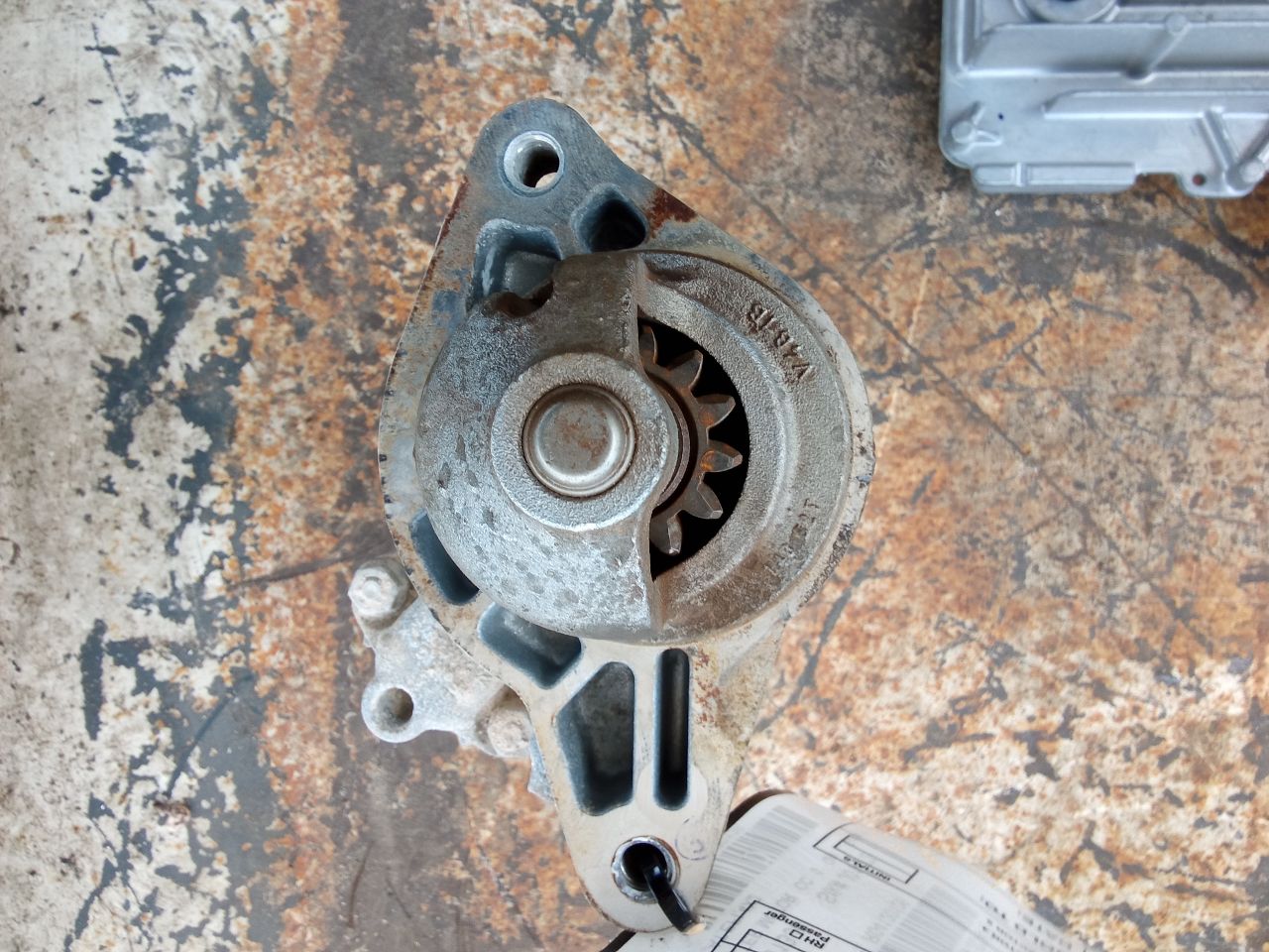 Part image 4