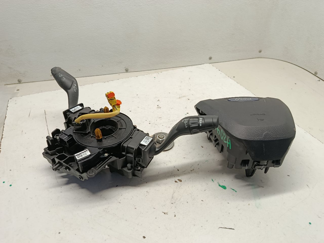 2020 Ford FUSION Air Bag