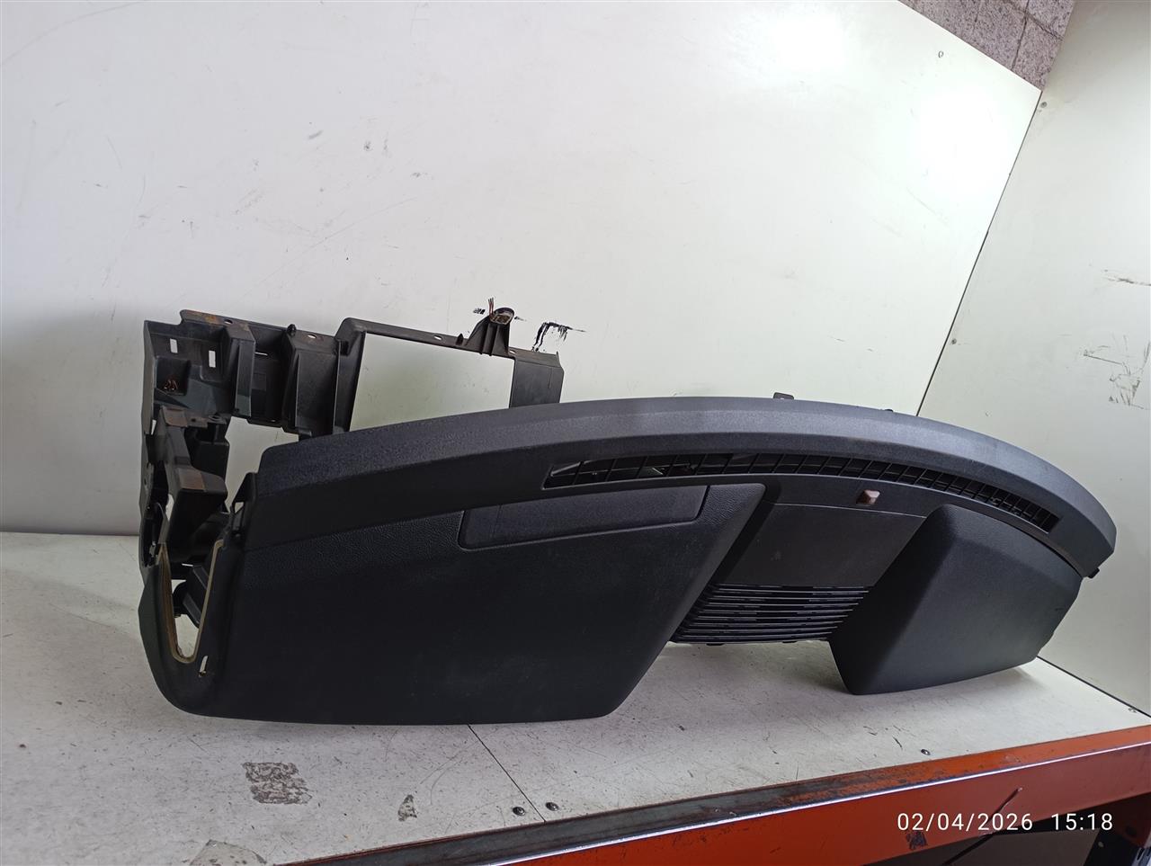 Part image 2