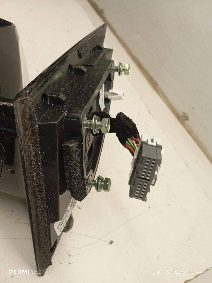 Part image 5
