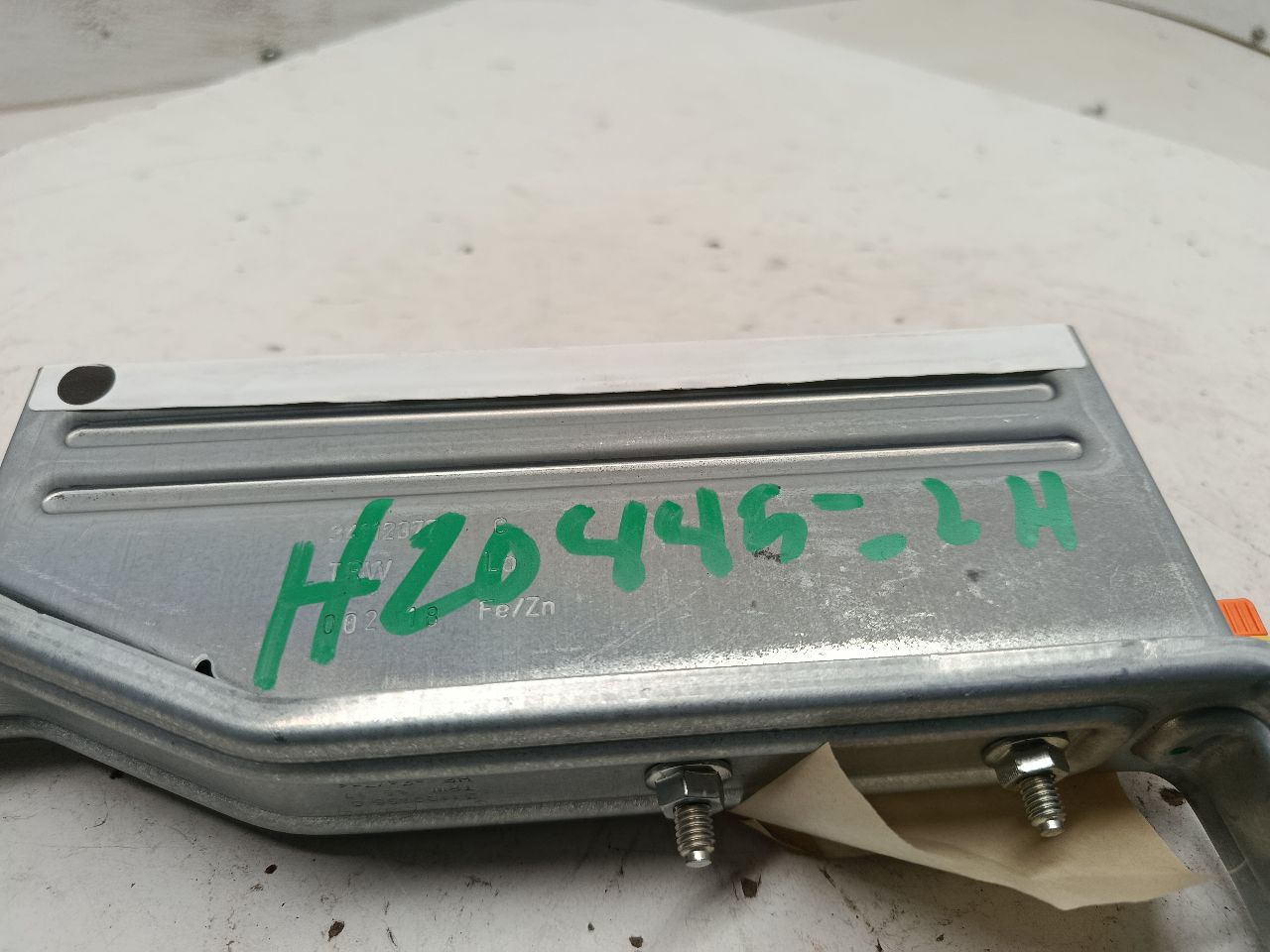 Part image 3