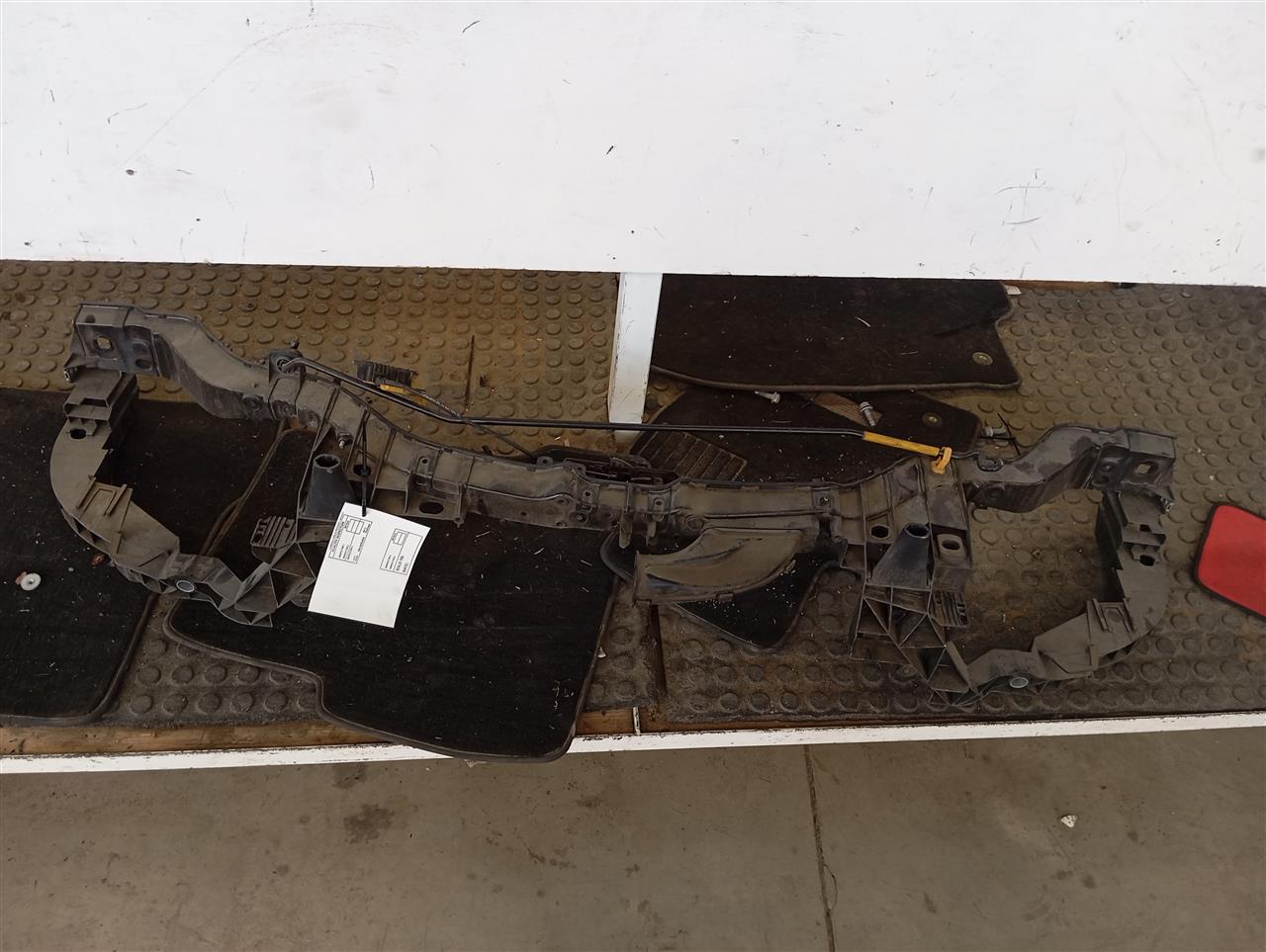 2015 Ford ESCAPE Radiator Core Supp
