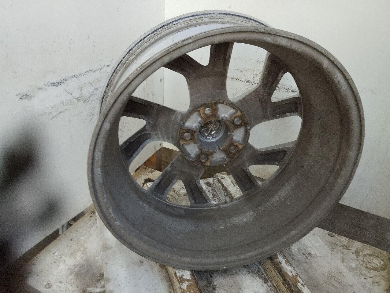 Part image 3
