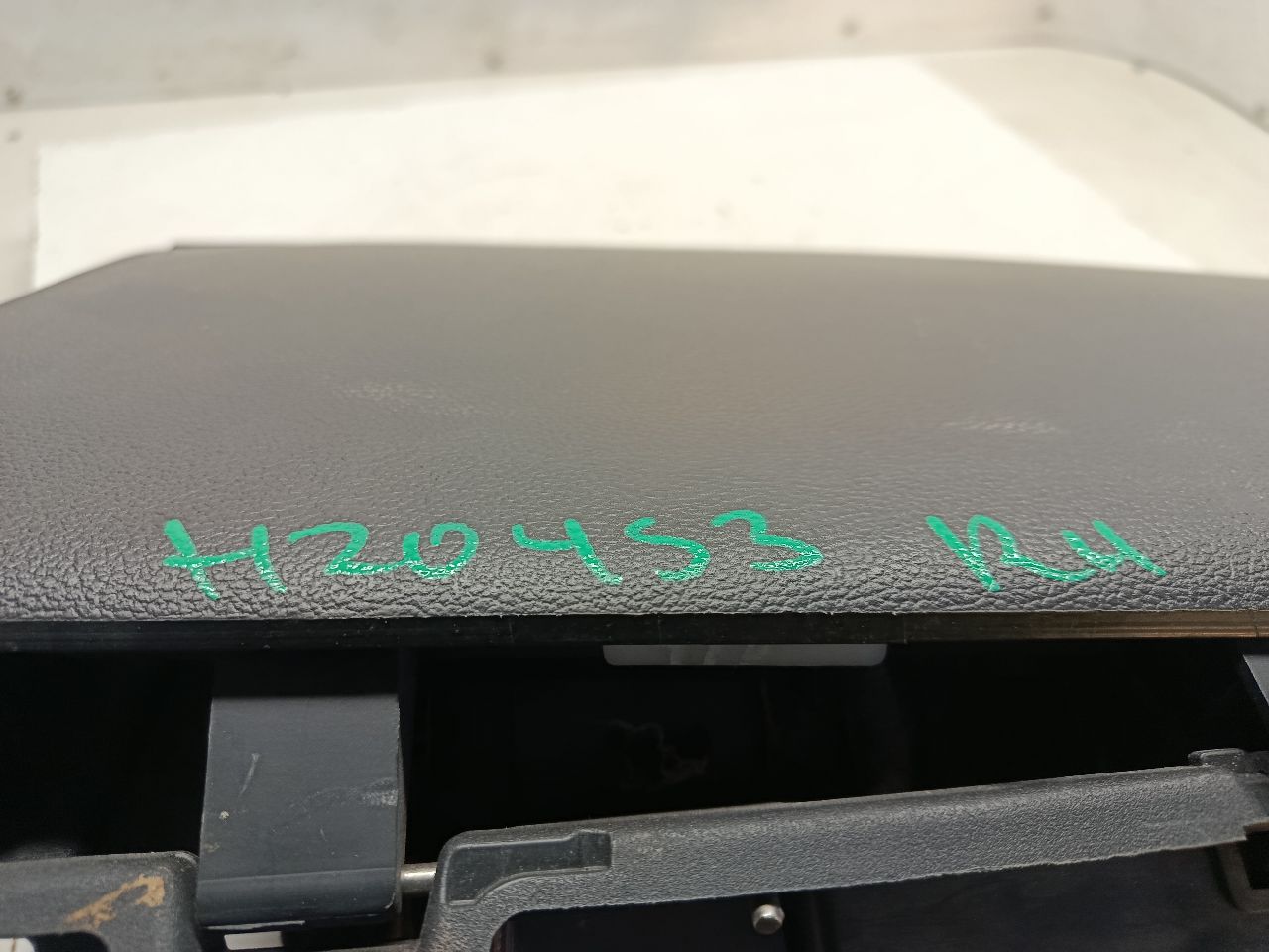 Part image 7