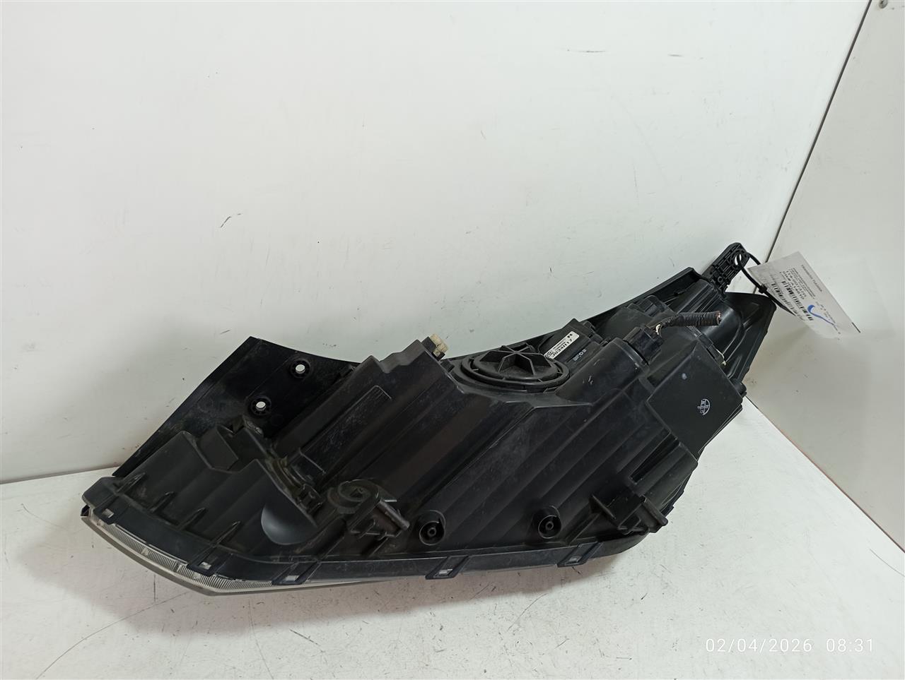Part image 3