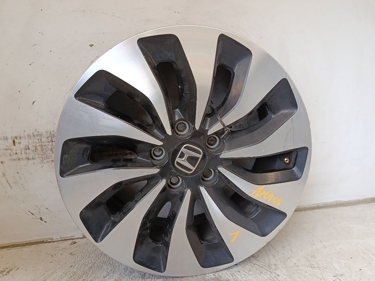 2014 Honda ACCORD Wheel