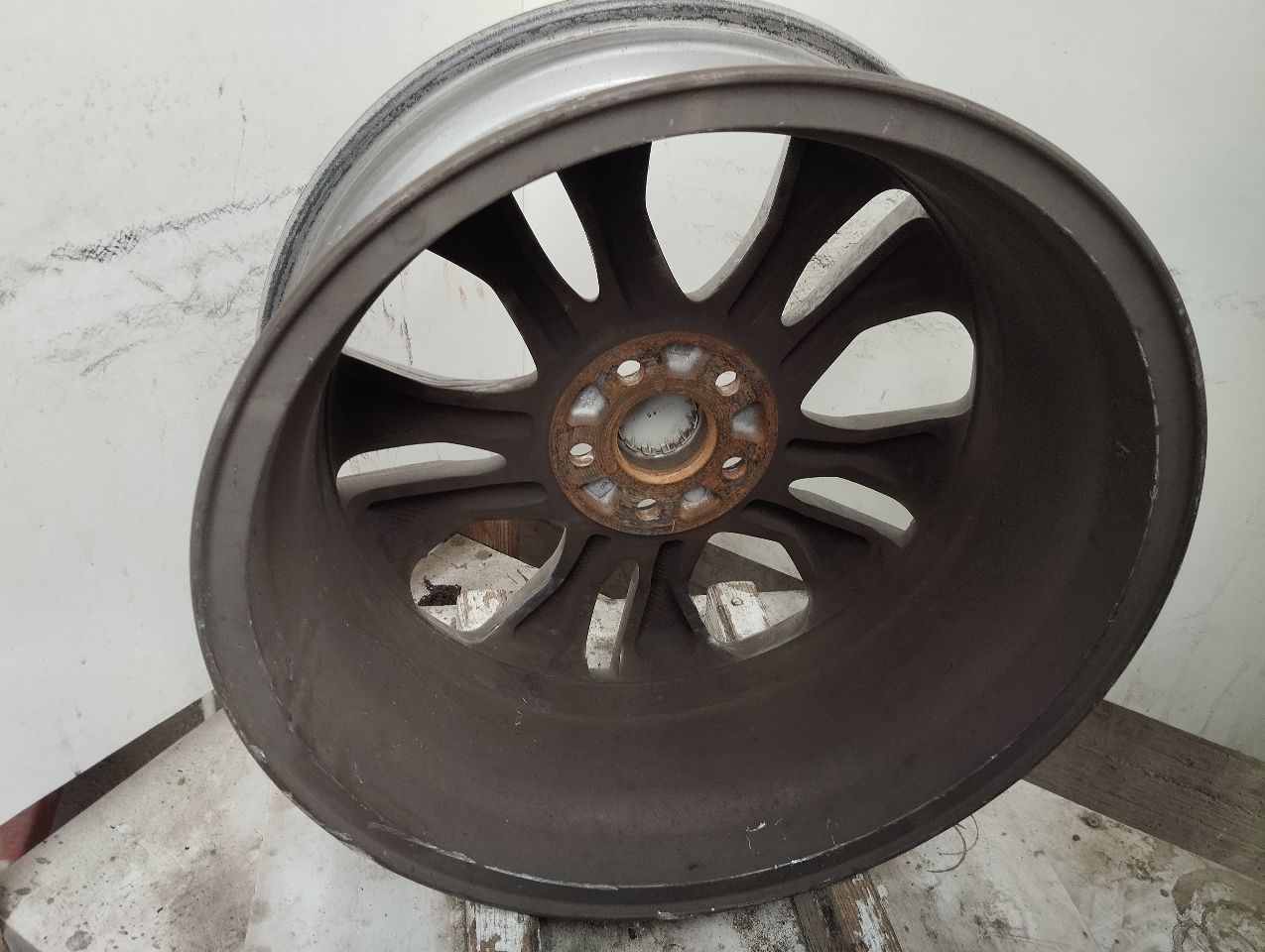 Part image 3