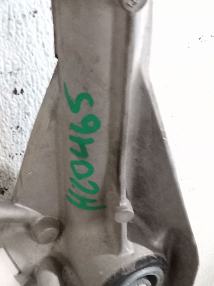 Part image 7