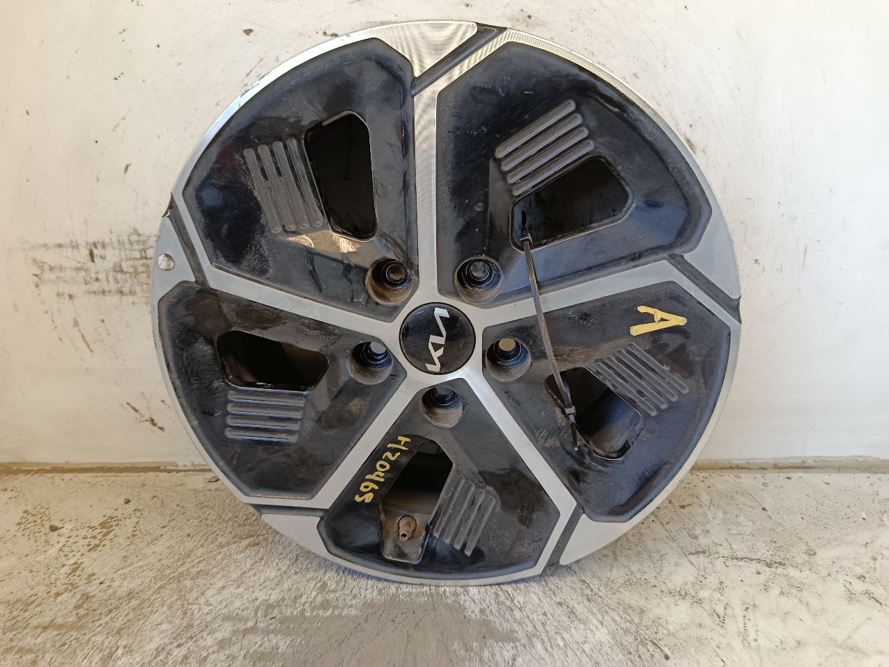 Part image 1