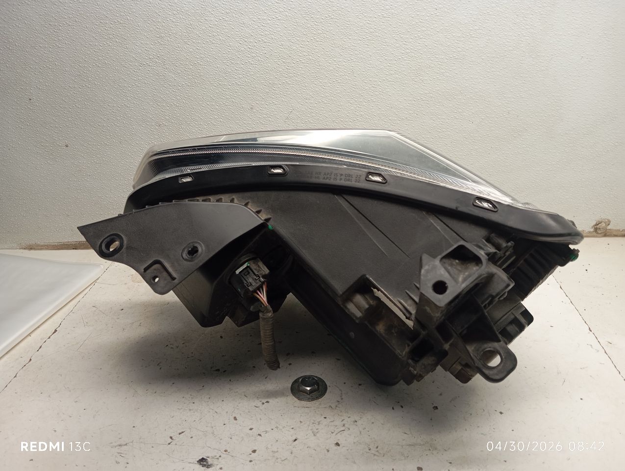 Part image 3