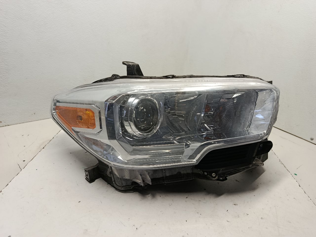 2021 Toyota TACOMA Headlamp Assembly