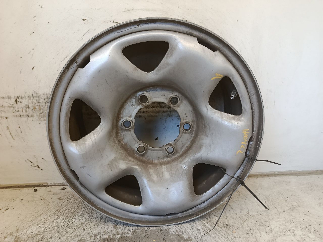 Part image 1