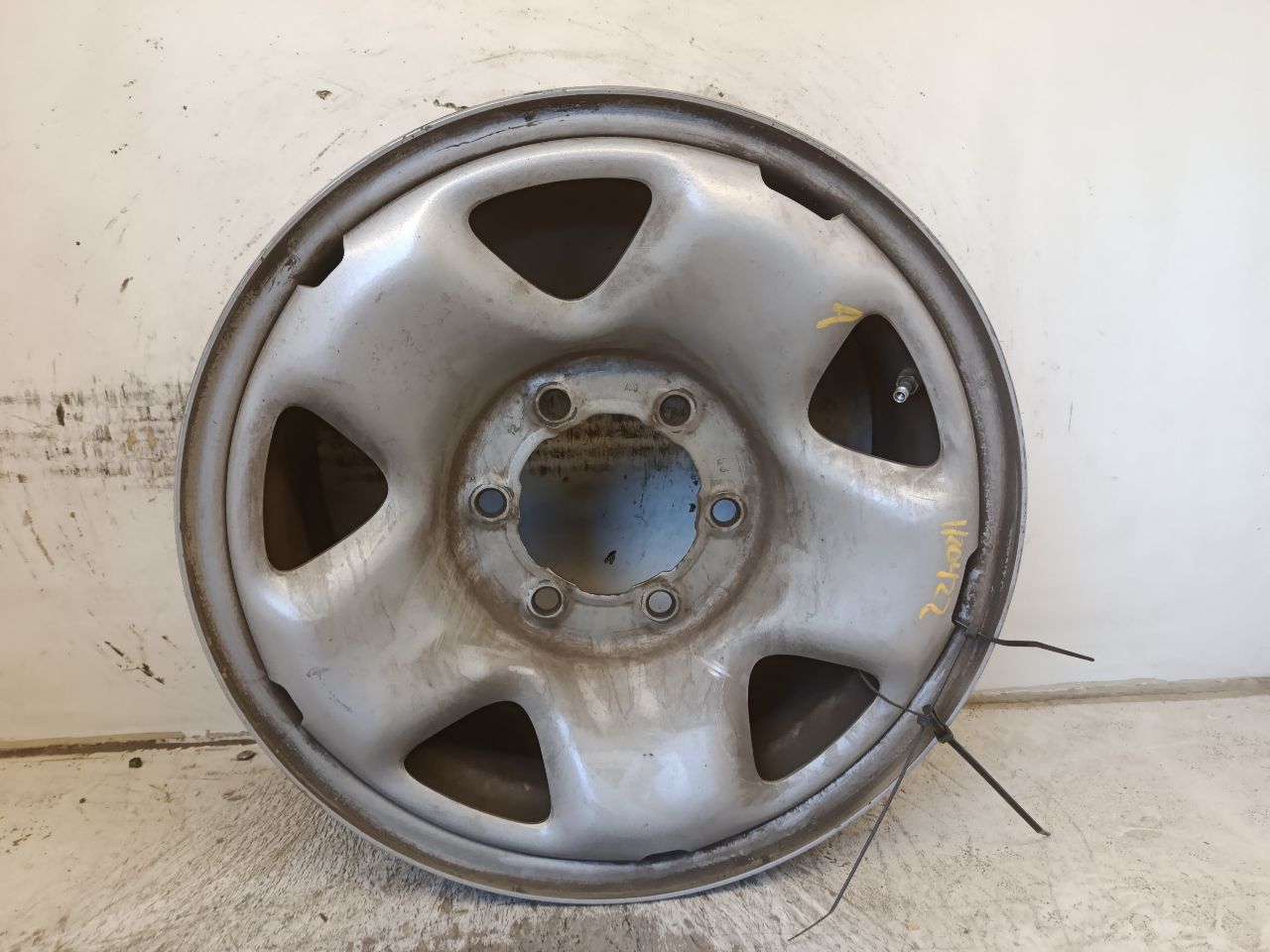 Part image 2