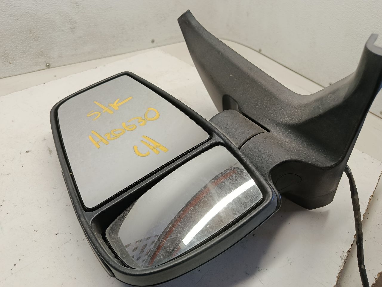 Part image 1