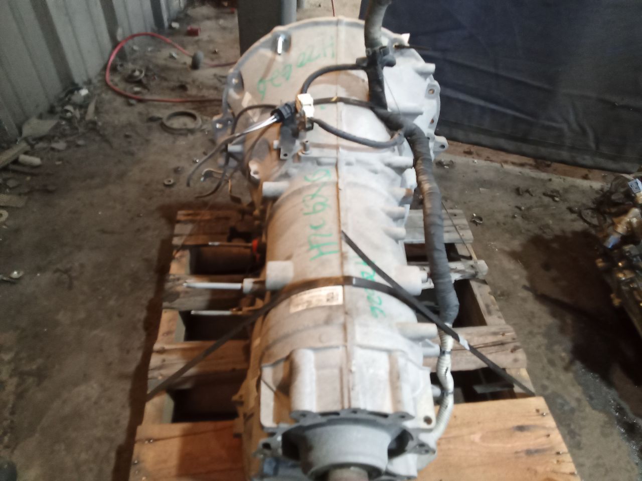Part image 4