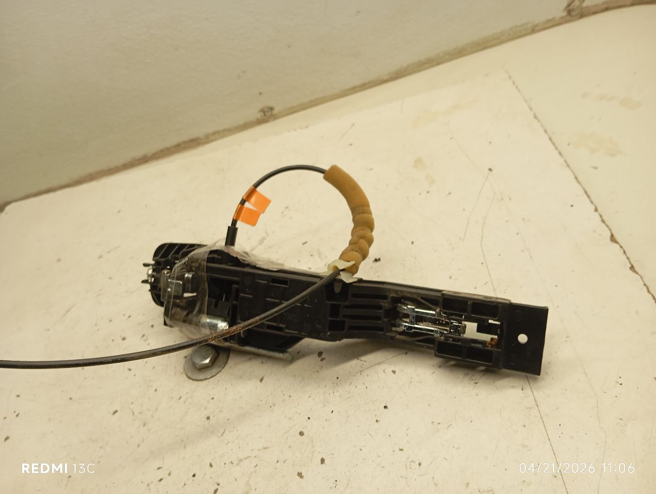 Part image 4