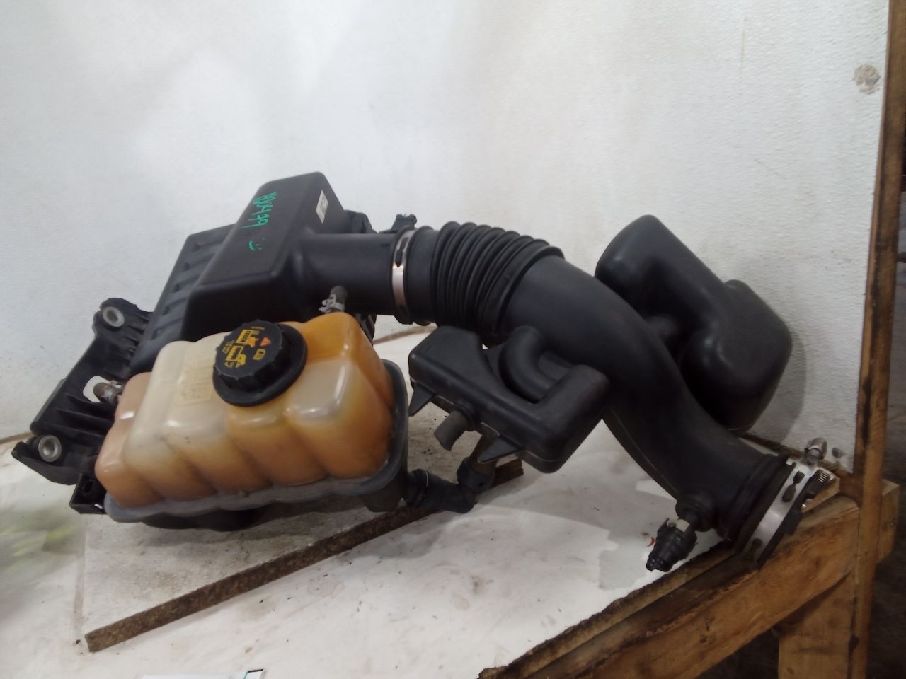 Part image 2