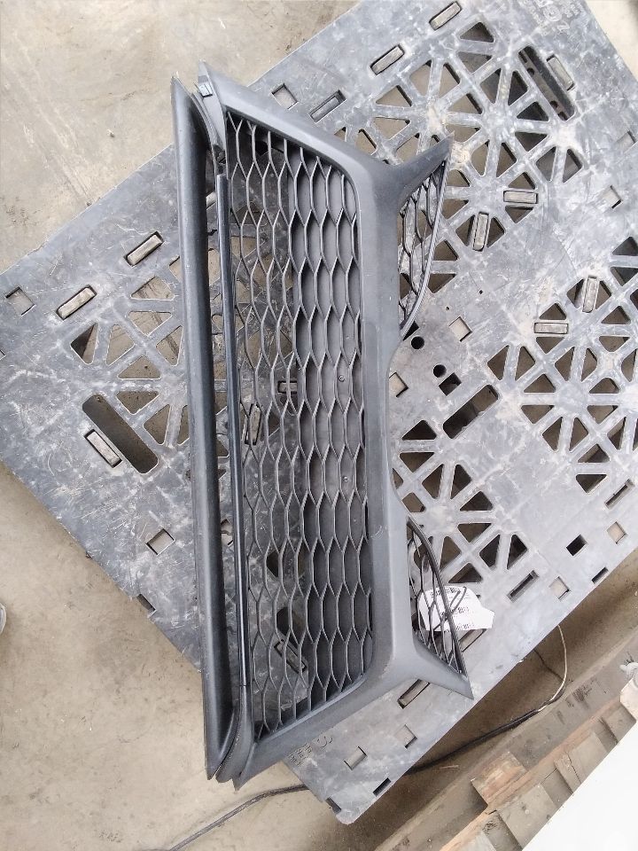2023 Toyota CAMRY Grille