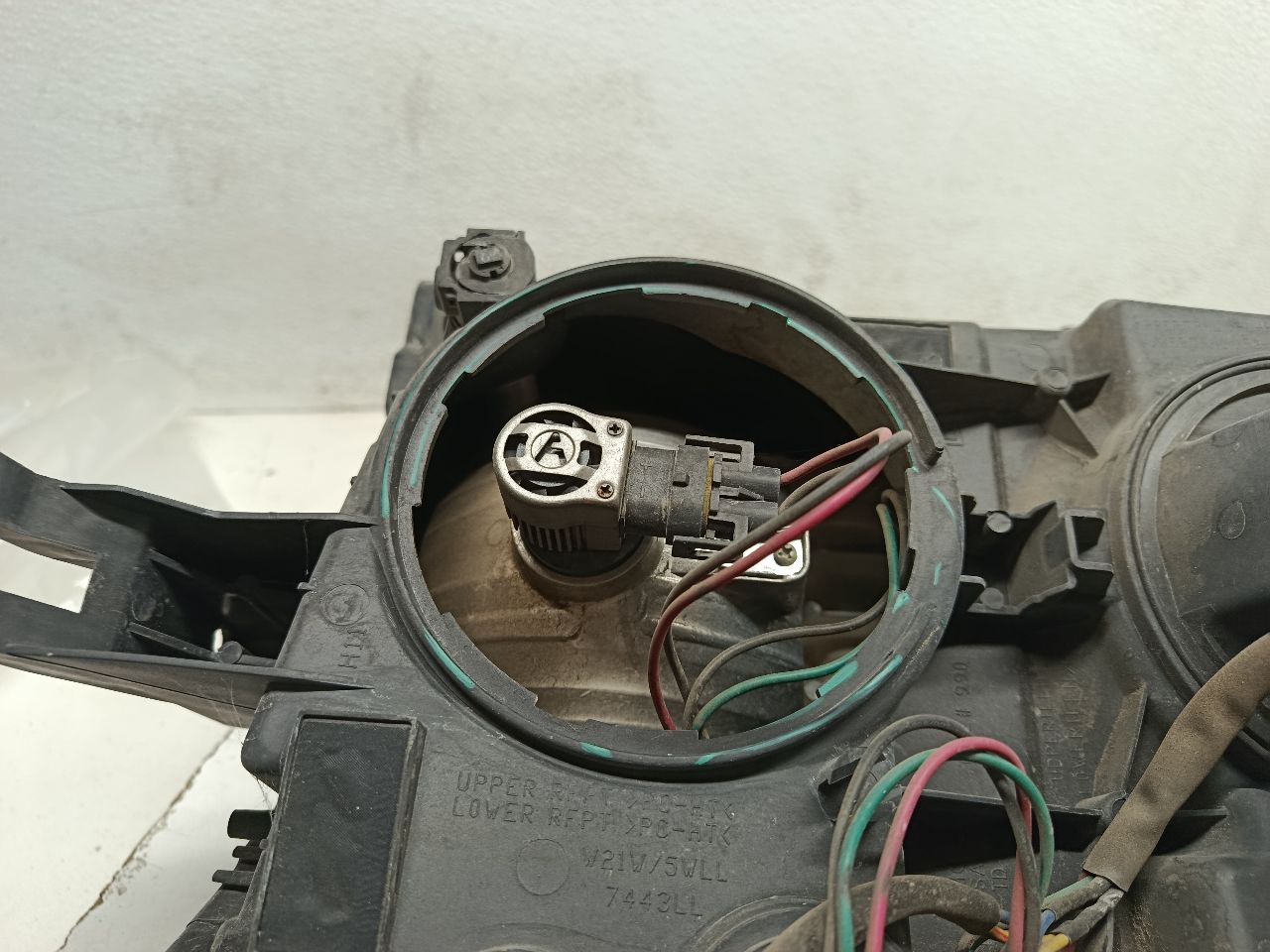 Part image 9