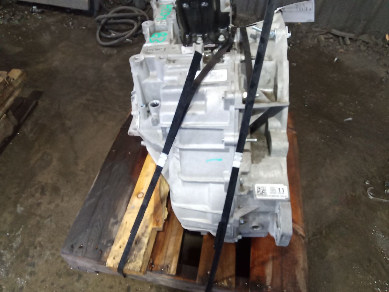 Part image 4
