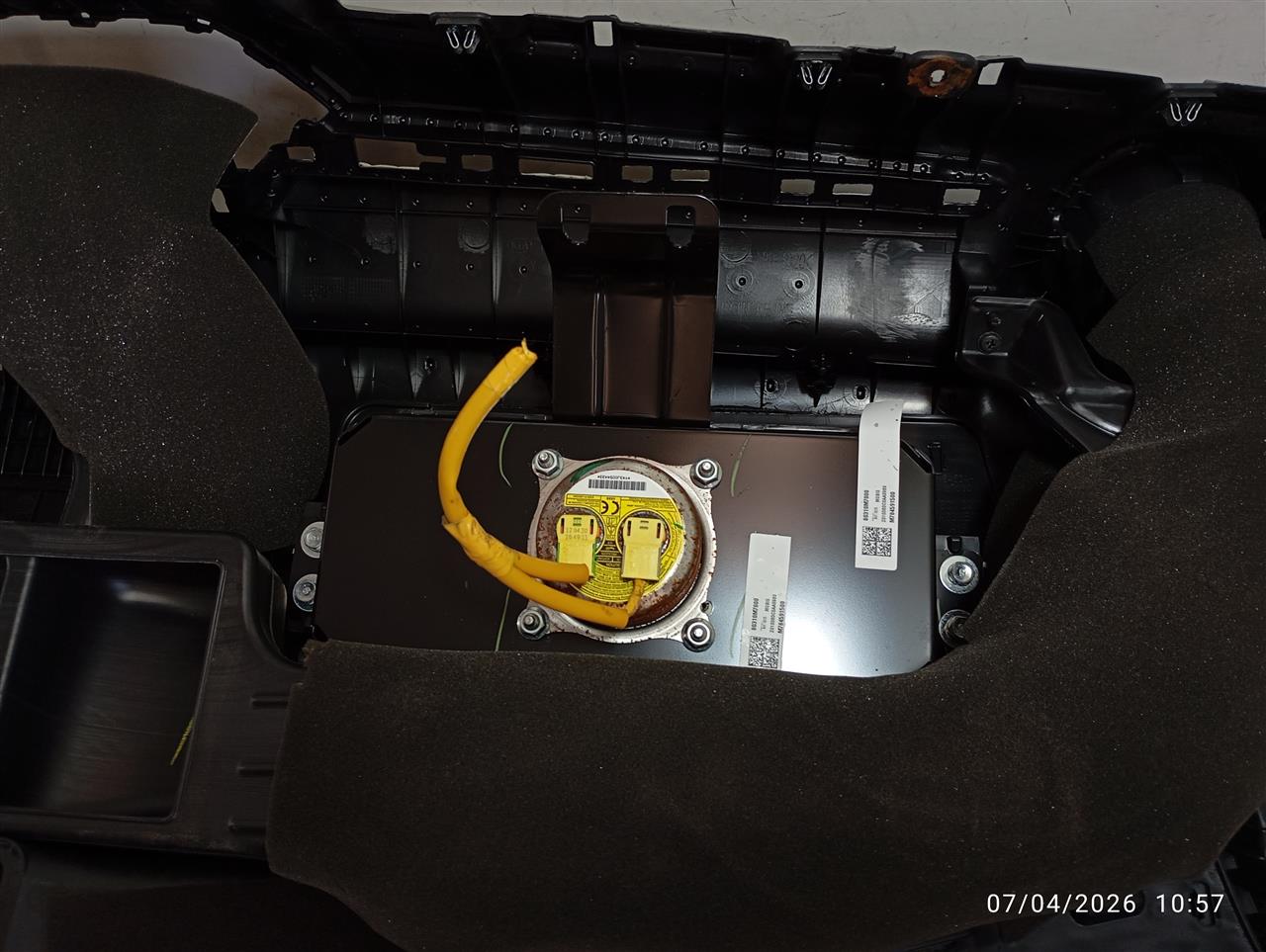 Part image 4