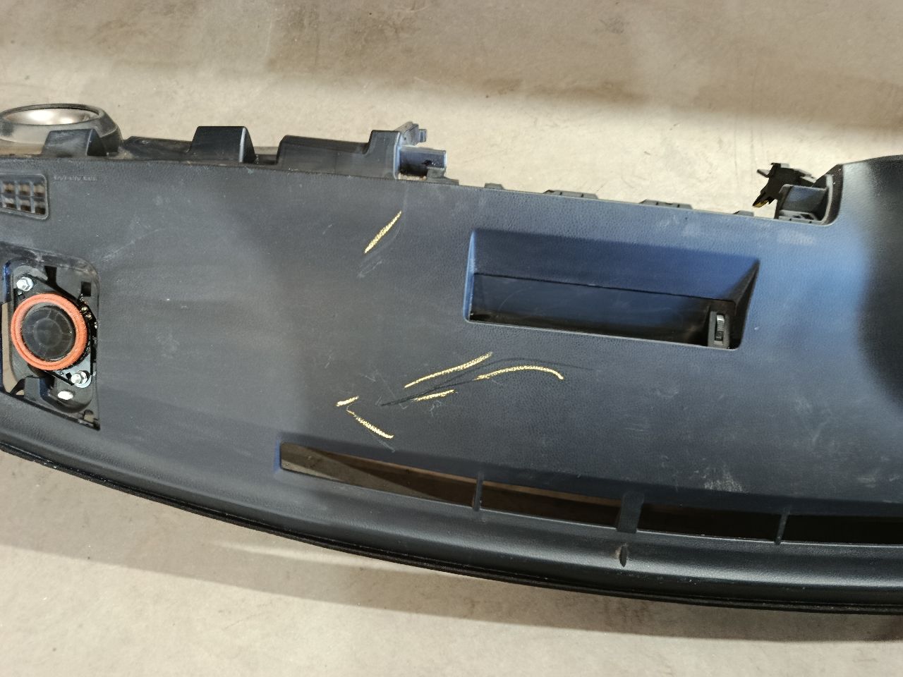 Part image 4