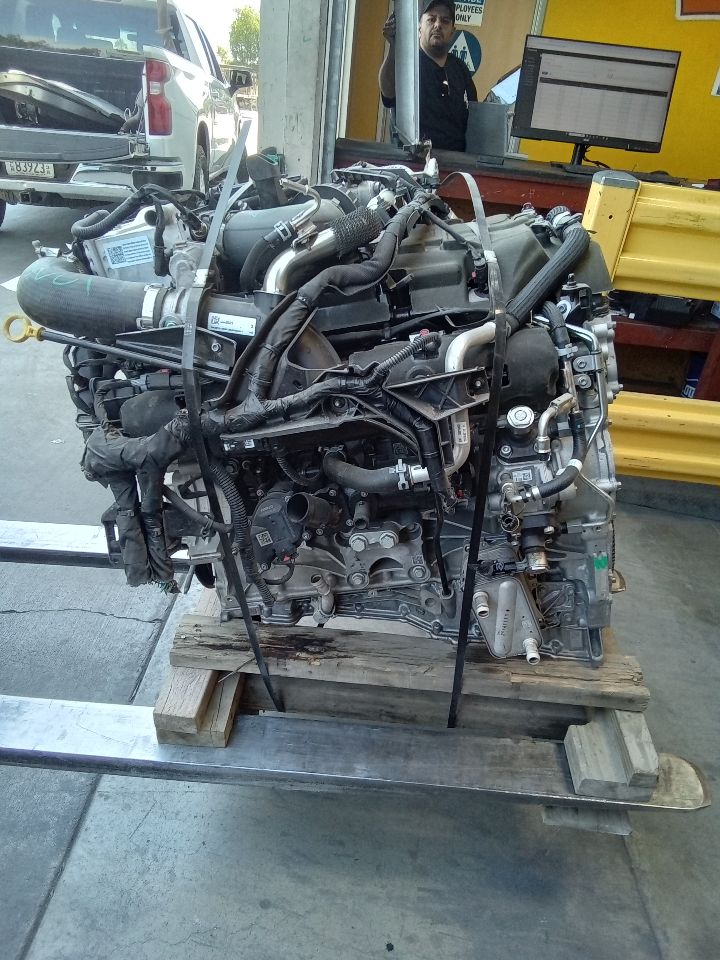 Part image 4