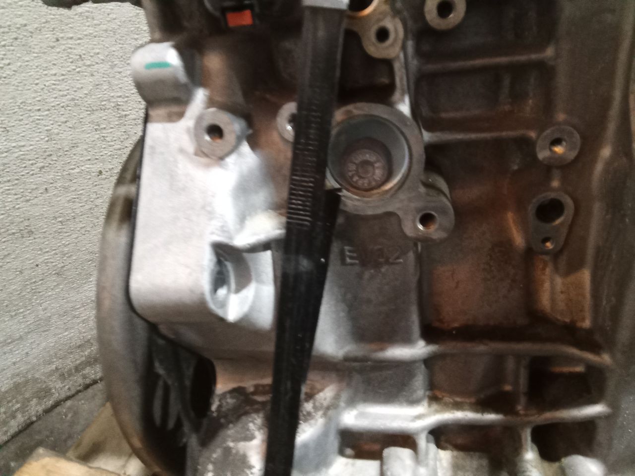 Part image 9