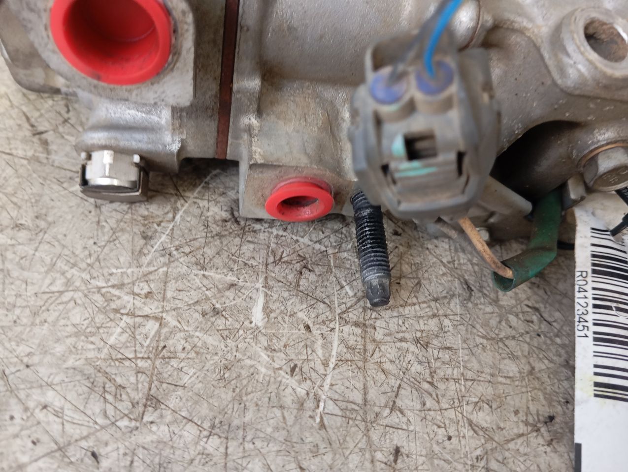 Part image 4