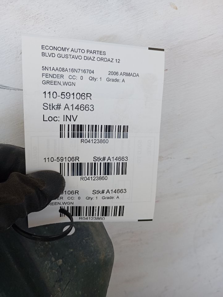 2006 ARMADA Nissan Fender