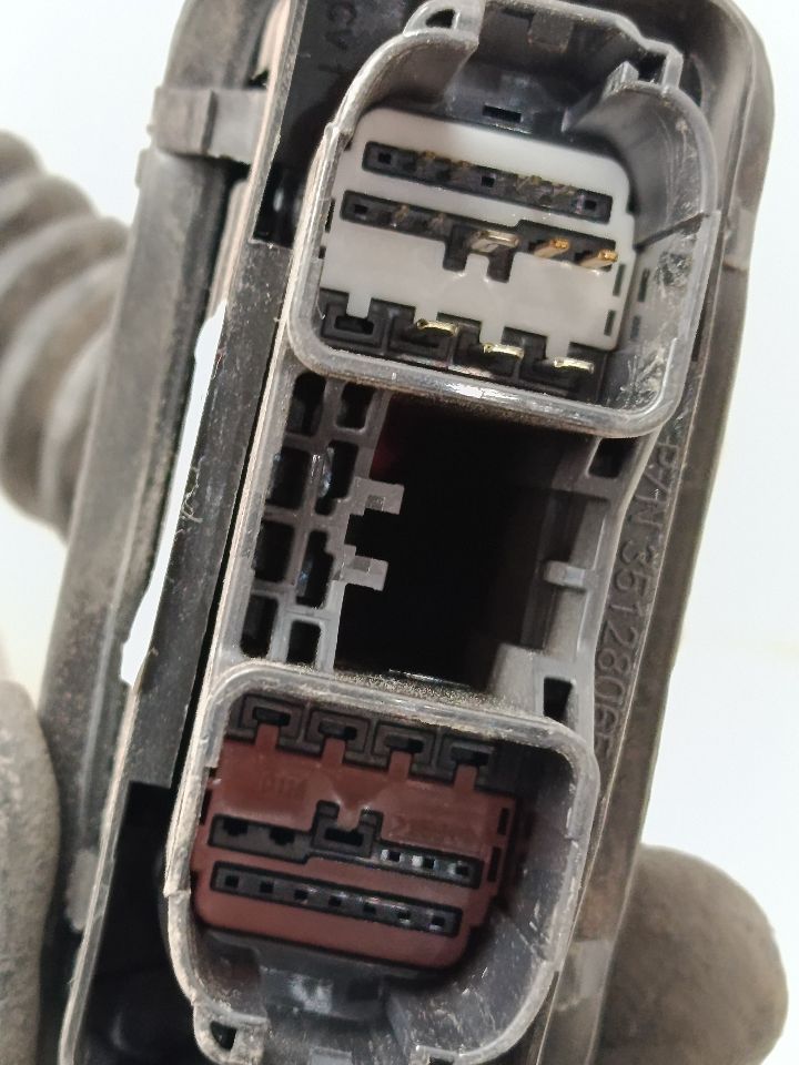 Part image 11