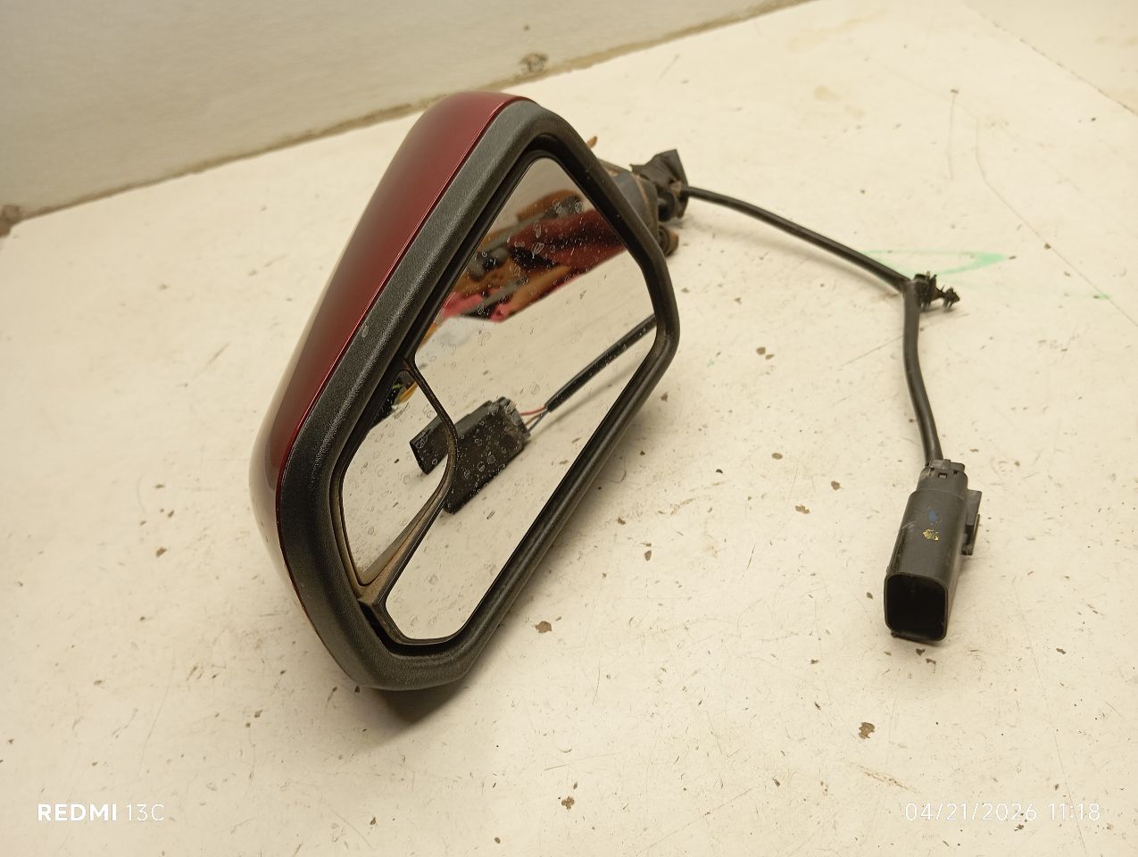 Part image 3