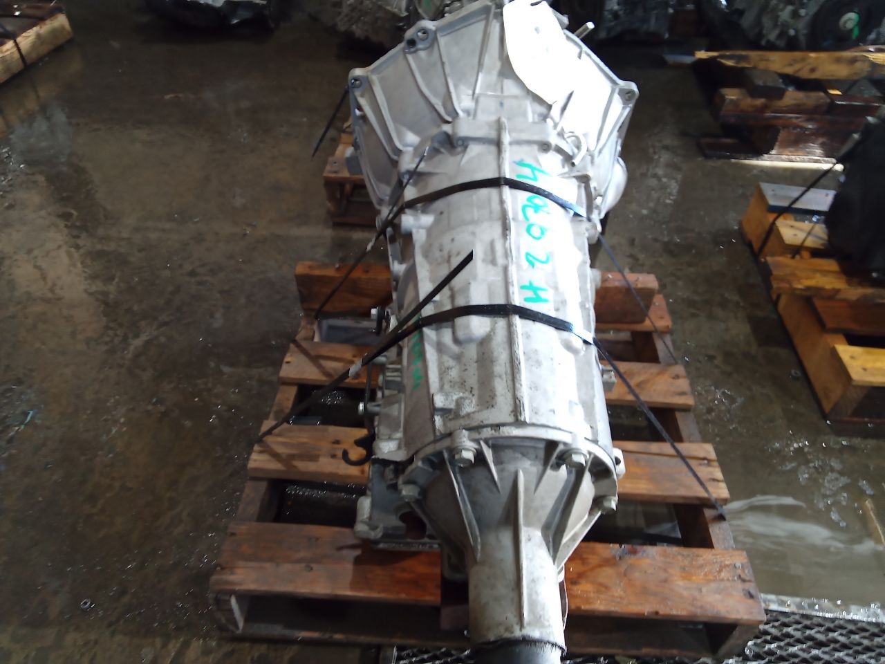 Part image 3