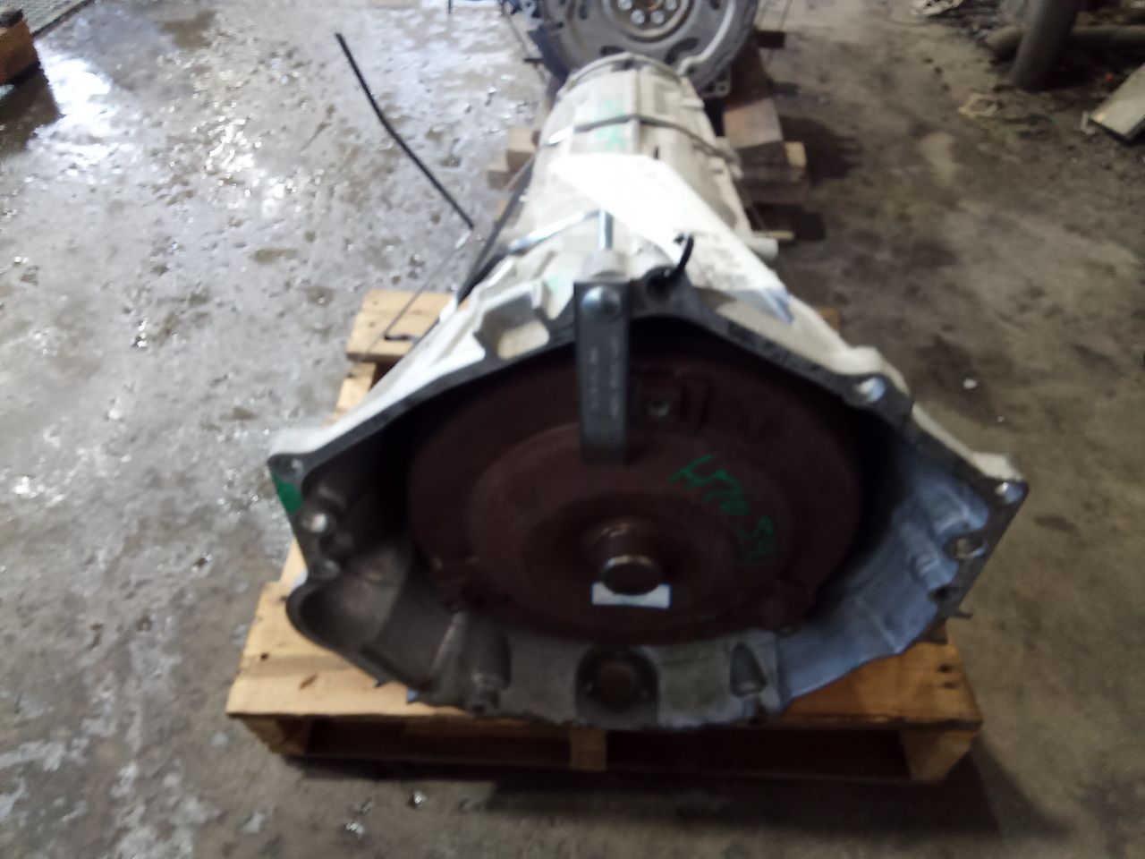 Part image 3