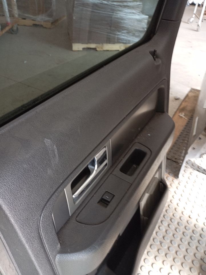 Part image 8