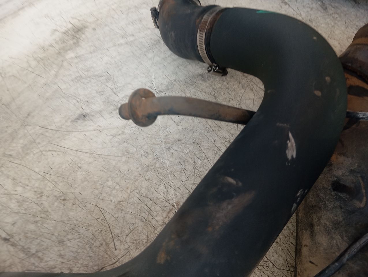 Part image 13