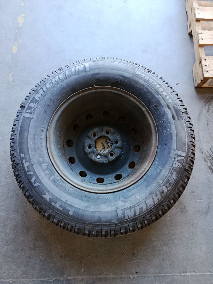 Part image 6
