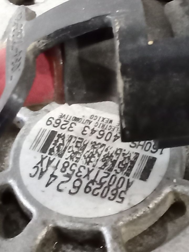 Part image 4