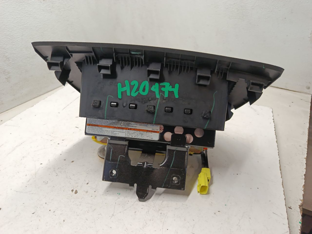 Part image 4