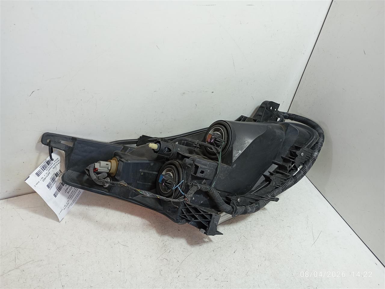 Part image 3