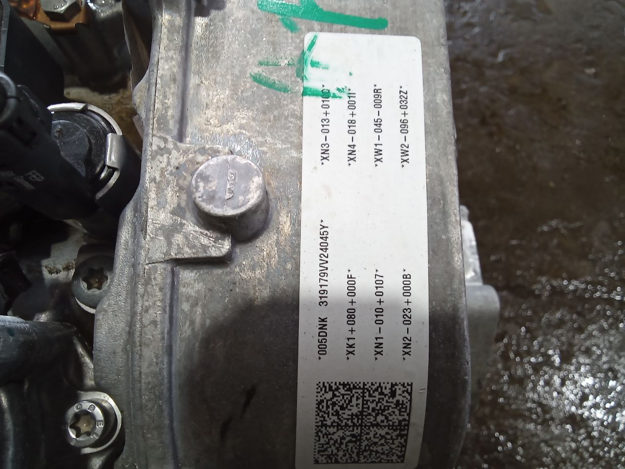 Part image 3