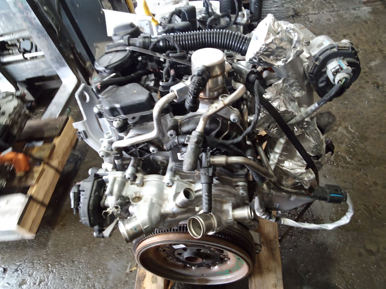 Part image 4