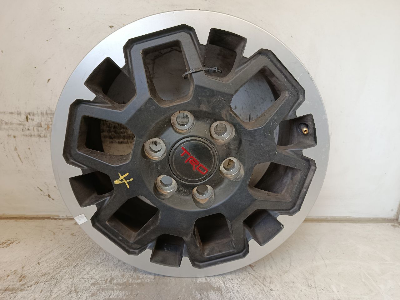 Part image 1