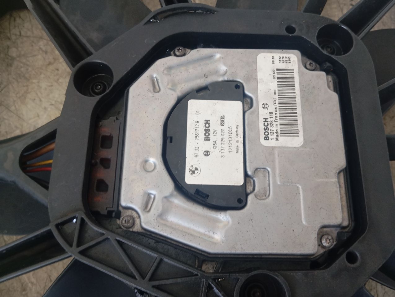 Part image 3
